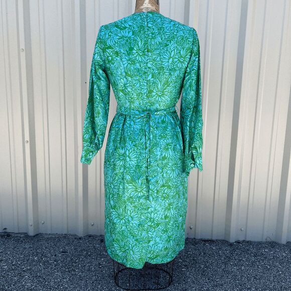 Vintage 1950s–60s Silk Floral Wiggle Dress with Belt – Union Made USA, S/M - Picture 3 of 12